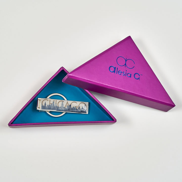 Chicago Skyline Pencil Illustration Metal Keychain Ring – Gold Plated