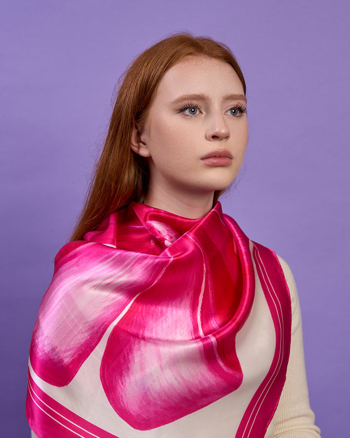 GIFT BOW Art-A-Porte Silk Scarf – Pink Border