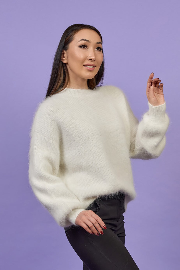 Yana Angora Wool Crewneck Pullover Sweater – Oversized Fit