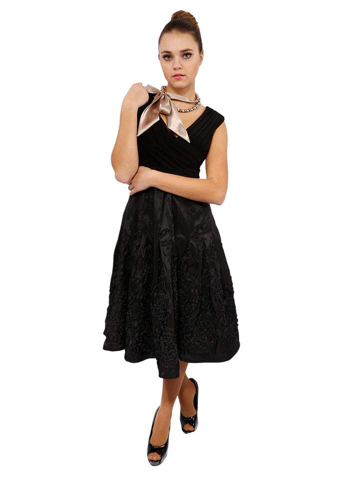 Satin Scarf Belt Necklace – Multi-Wear Accessory