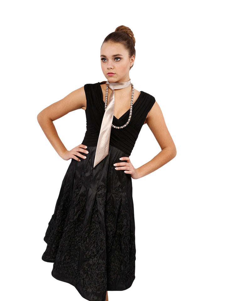 Satin Scarf Belt Necklace – Multi-Wear Accessory
