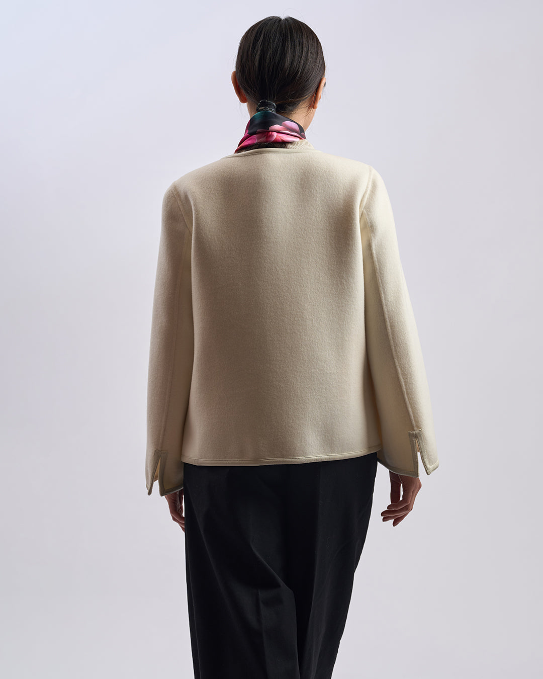 LADY AUTO Virgin Wool Short Coat - White Leather Trim