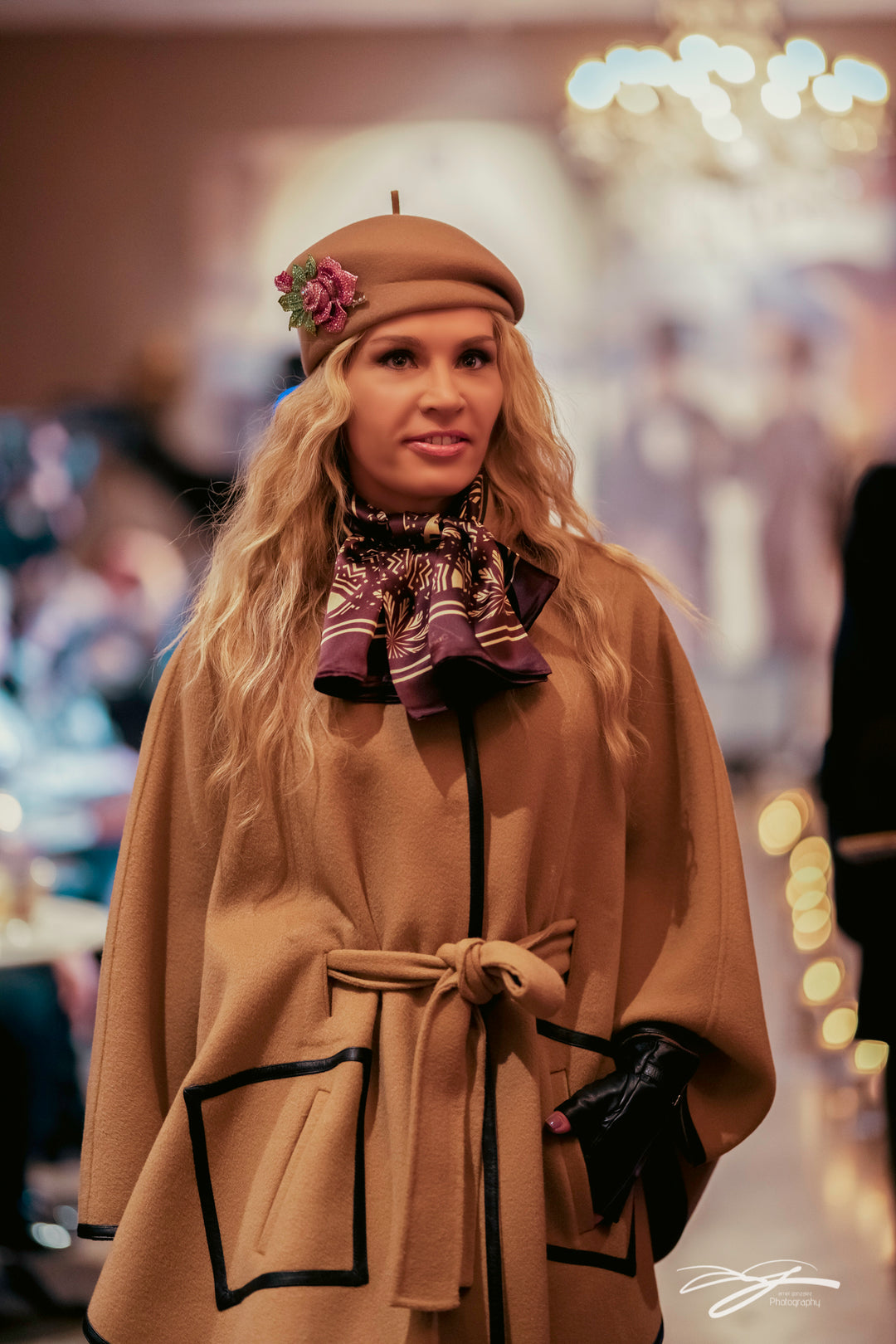 KIMONO Camel Belted Cape Coat in Virgin Wool Cashmere Black Leather