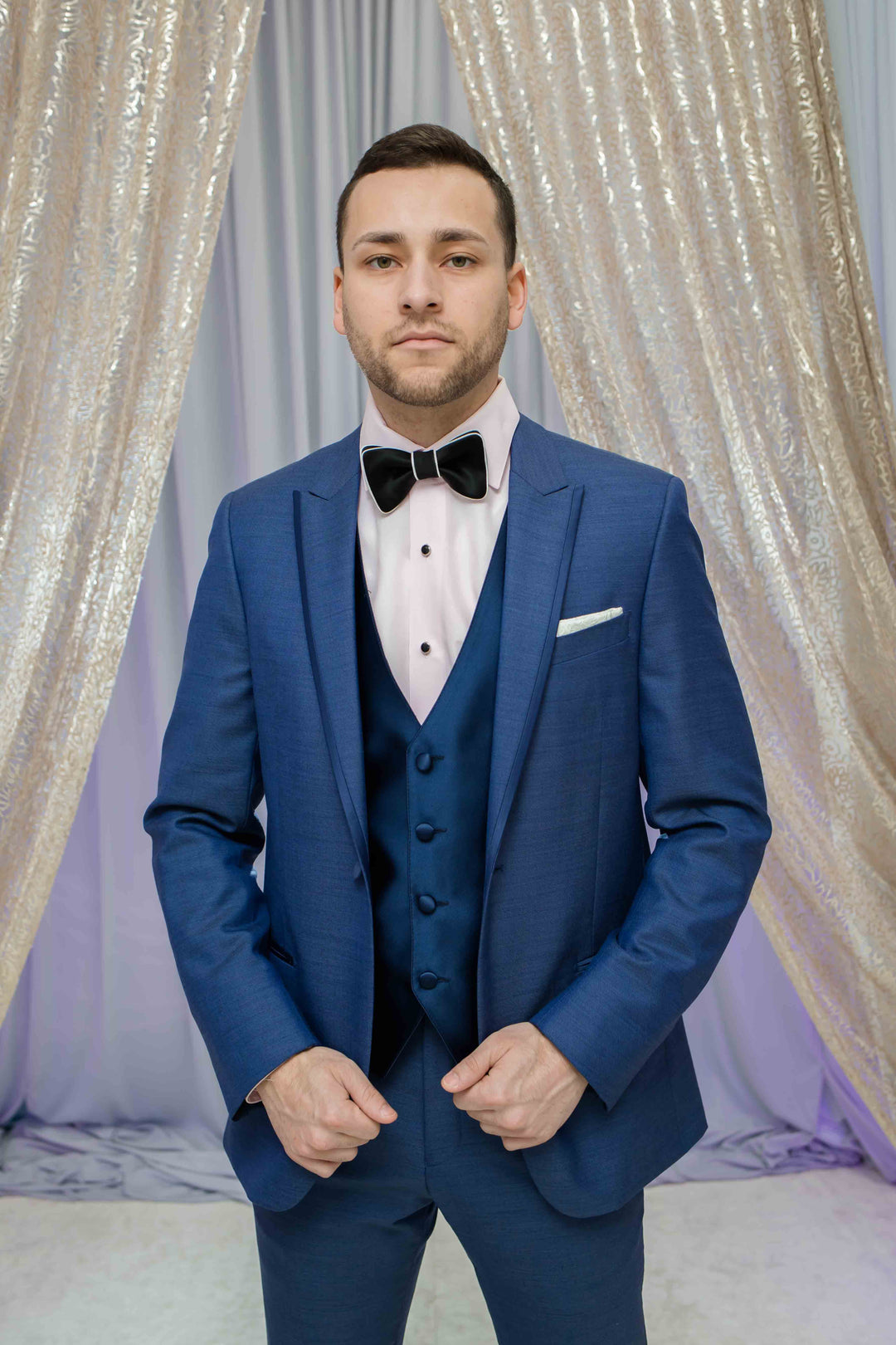 Gatsby Silk Bow Tie – Black with White Outline