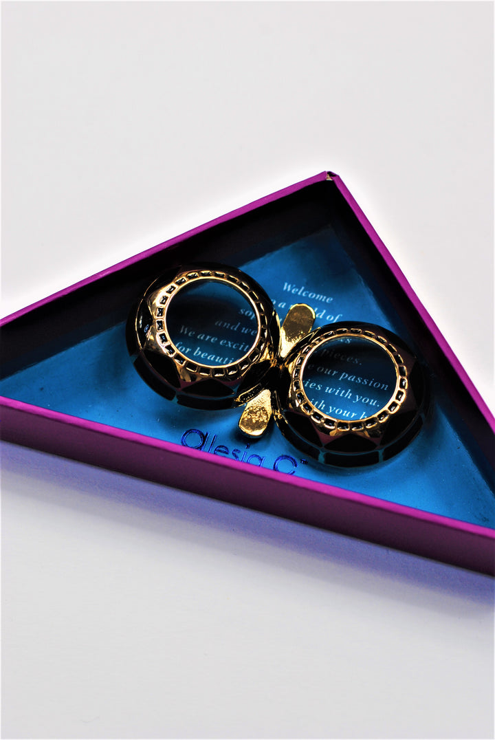 INFINITY8 Scarf Charm-Ring – Gold Plated Brass with Black Enamel