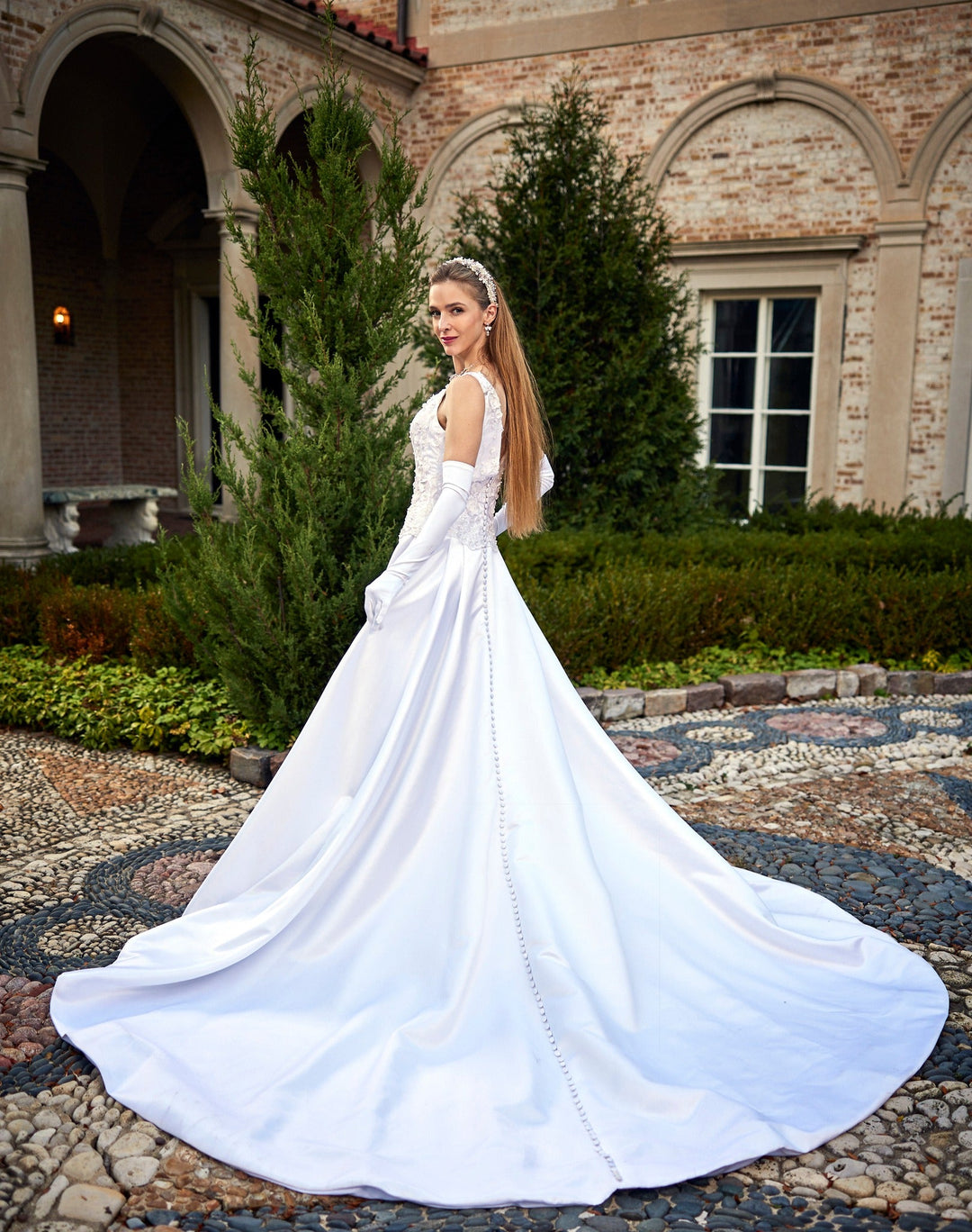 Alesia Chaika Bridal Couture owns and wedding dresses