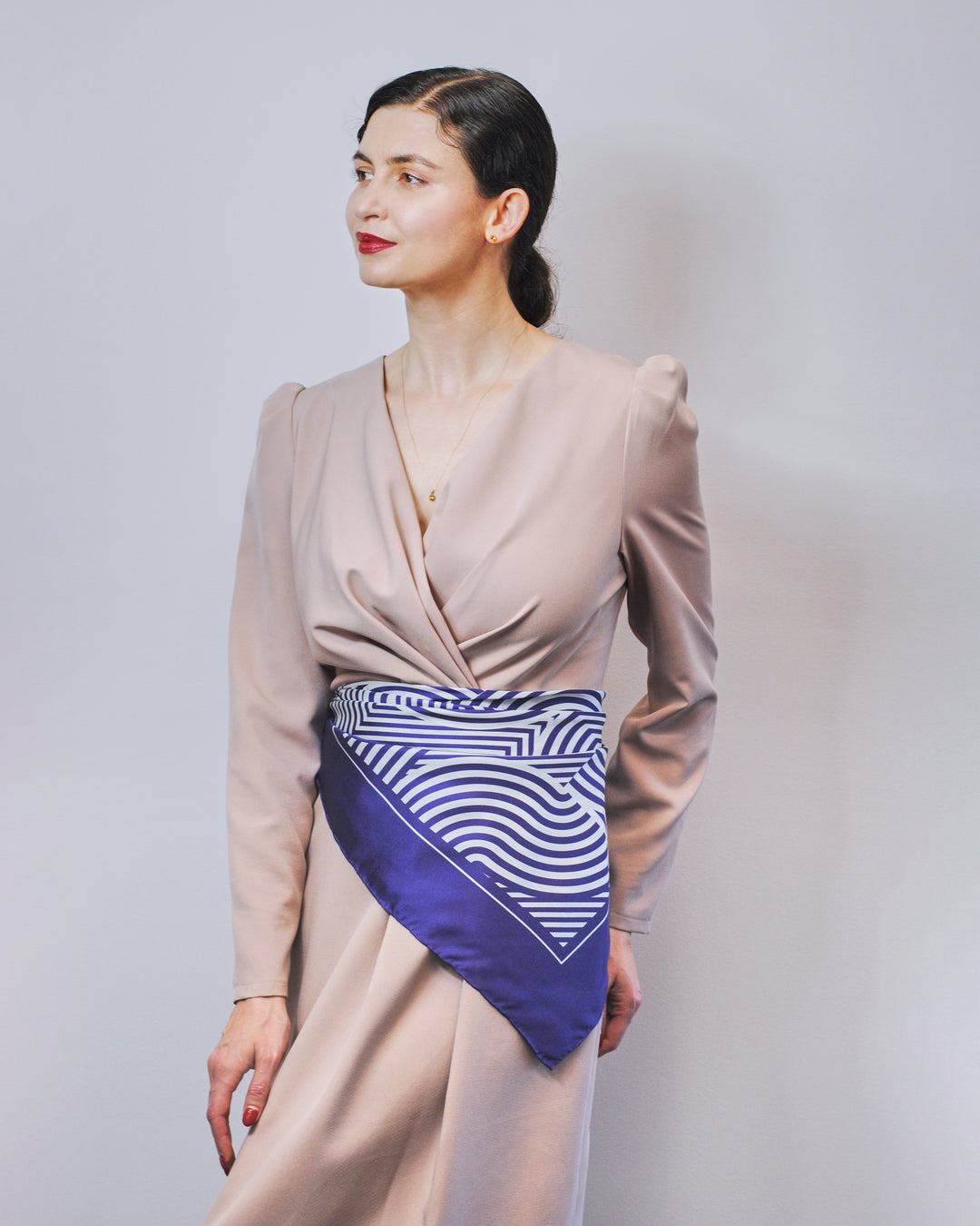 SLIM DANCE Mandala Silk Square Scarf – Dark Purple White