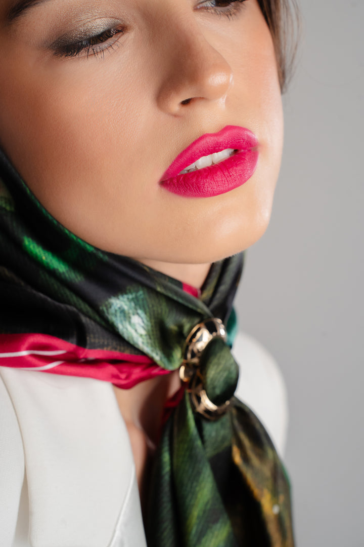 Transform Your Style with Scarf Rings​ MASTER​ CLASS​ HOLIDAY BOUTIQUE​ Mix basics ​with FABULOUS with fashion designer​ Alesia Chaika in Lake Forest IL Shop Boutique​ AlesiaC.com
