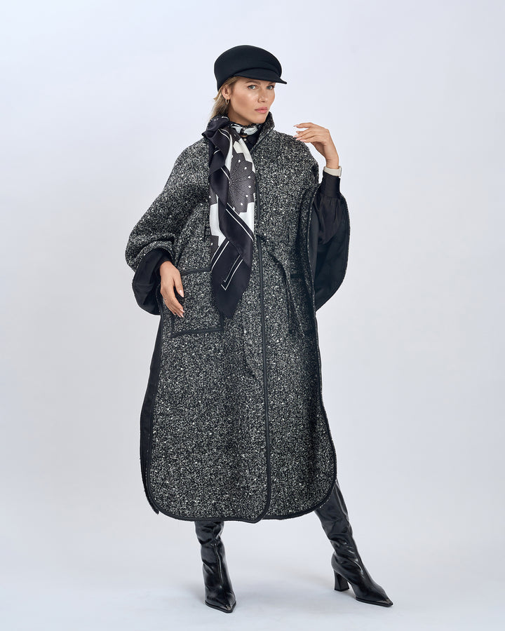 UMBRELLAS RAIN Mandala Silk Square Scarf – Black White