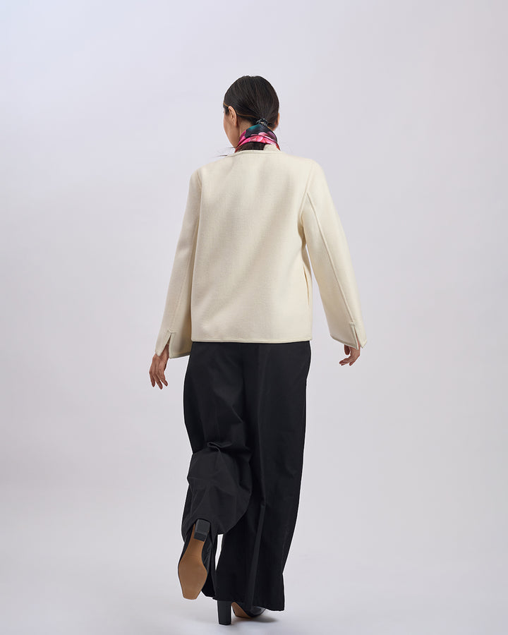 LADY AUTO Virgin Wool Short Coat - White Leather Trim