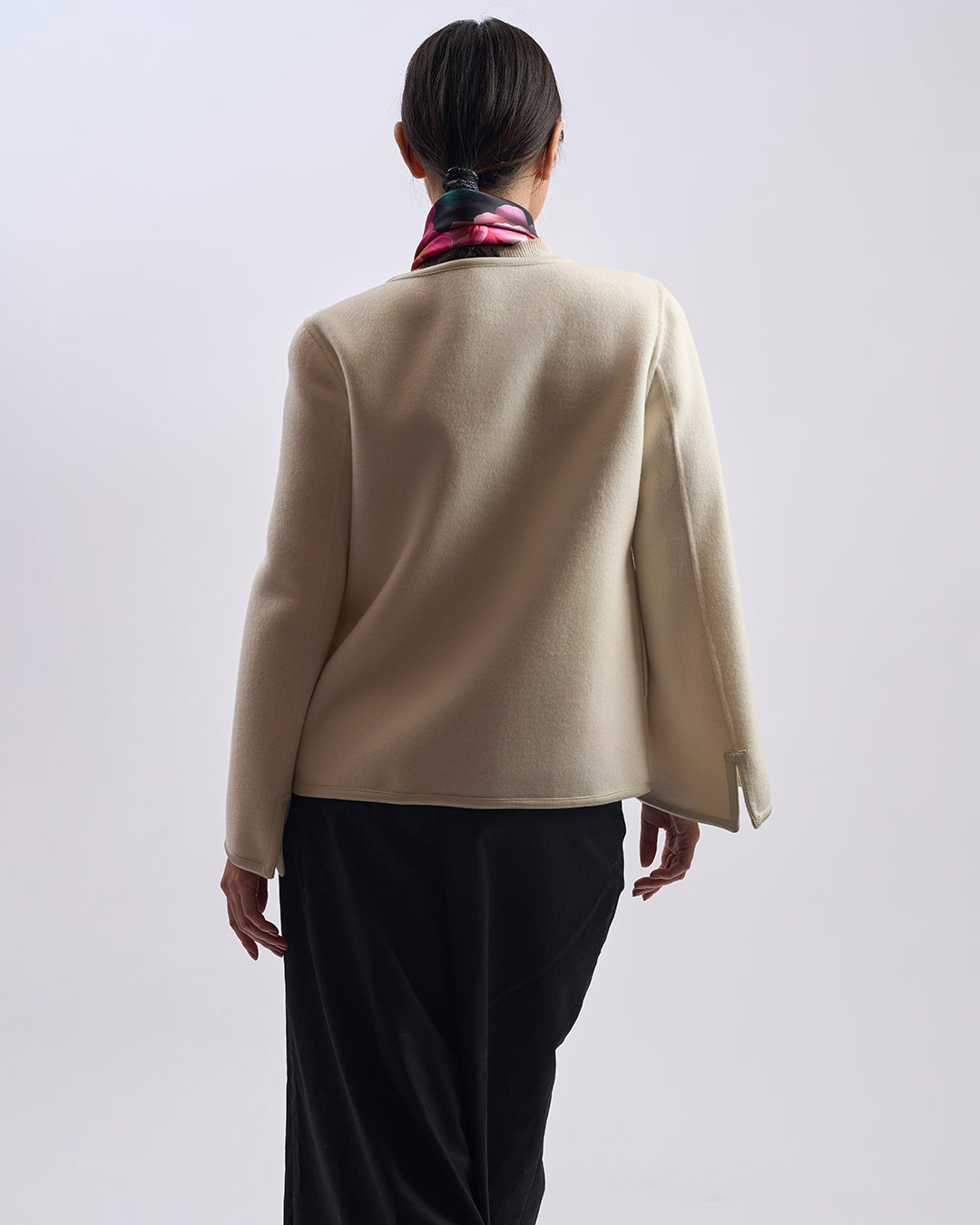 LADY AUTO Virgin Wool Short Coat - White Leather Trim