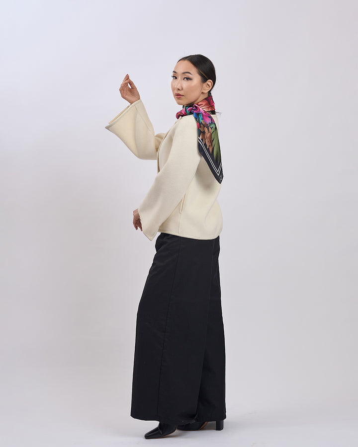 LADY AUTO Virgin Wool Short Coat - White Leather Trim