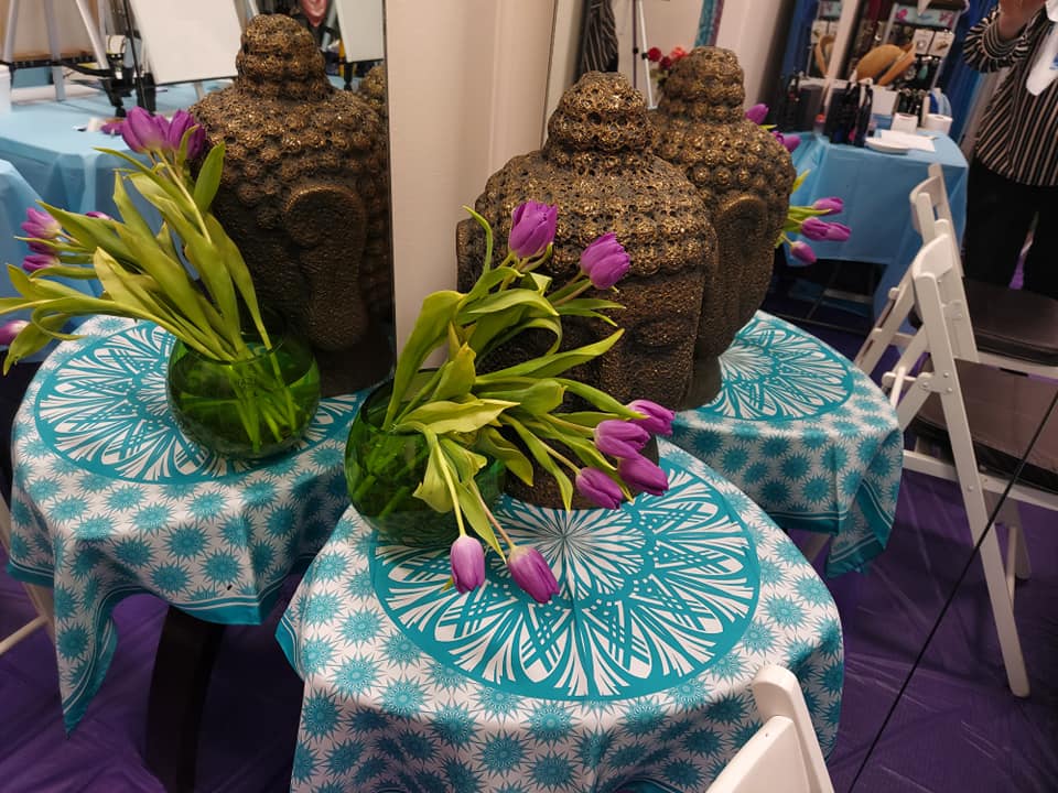 Art-A-Porte Wearable Art Classes & Parties – Painting and Silk Scarf Workshops