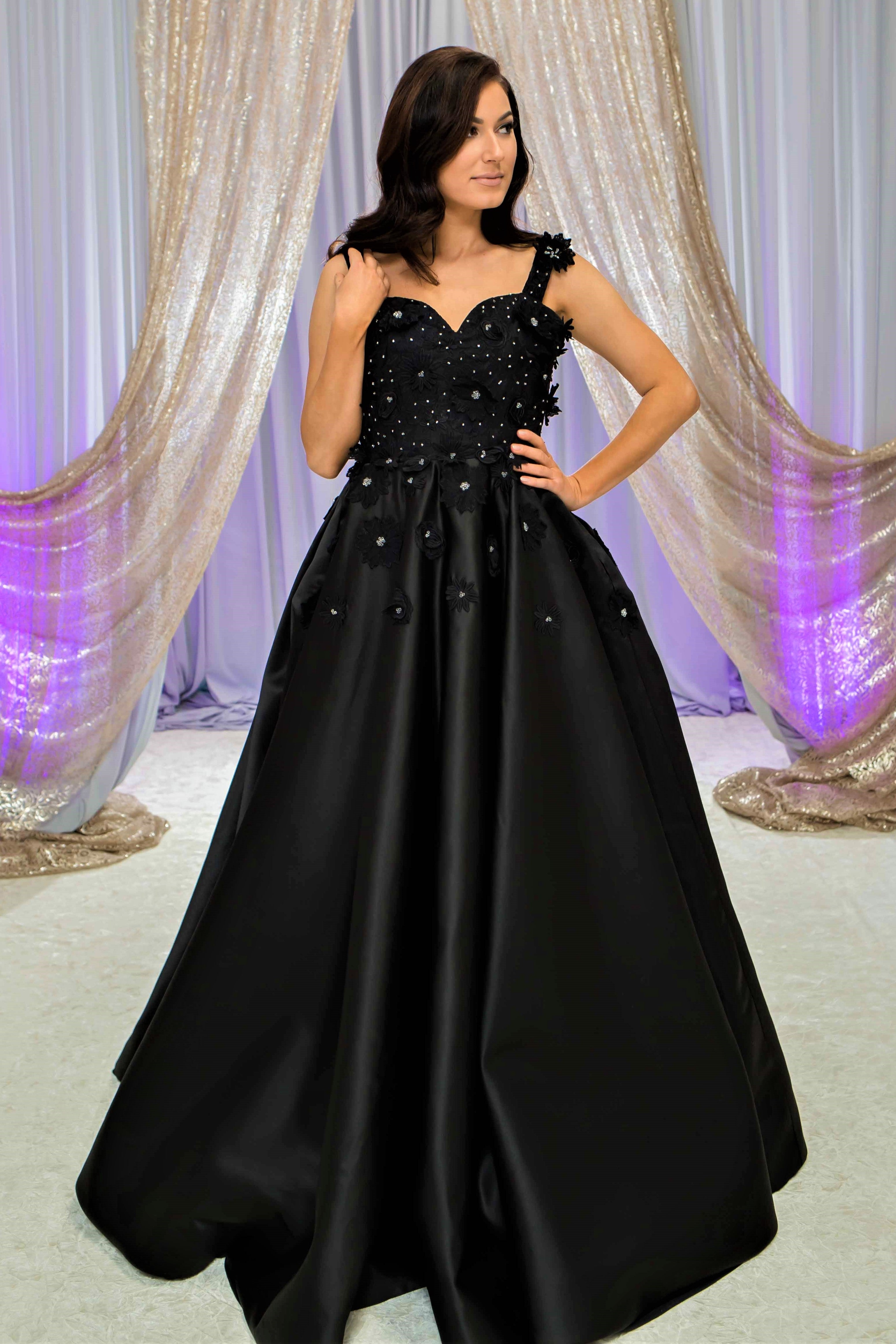 IN BLOOM 3D Floral Low Back A-Line Black Evening Gown – Alesia C
