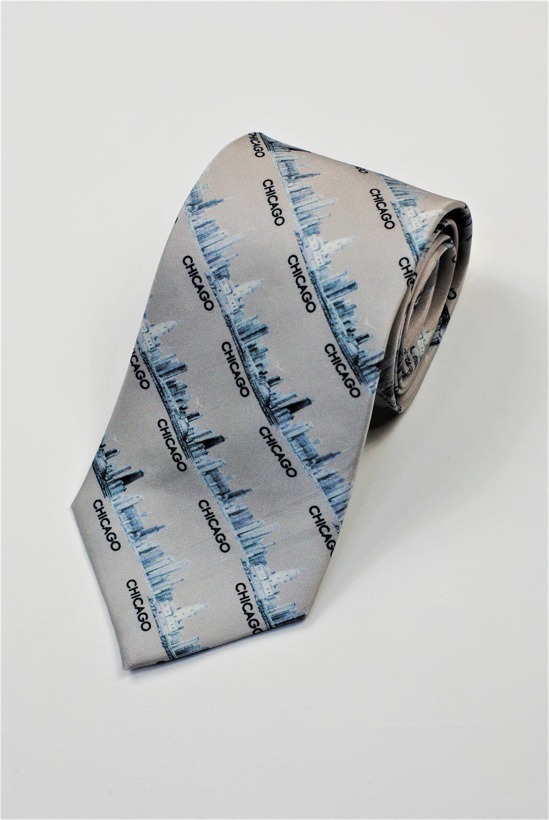 Luxury 100% Silk Men Tie Light Gray CHICAGO Skyline Art by Alesia Chaika