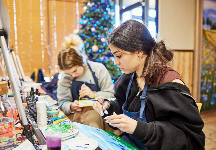 Art-A-Porte Wearable Art Classes & Parties – Painting and Silk Scarf Workshops